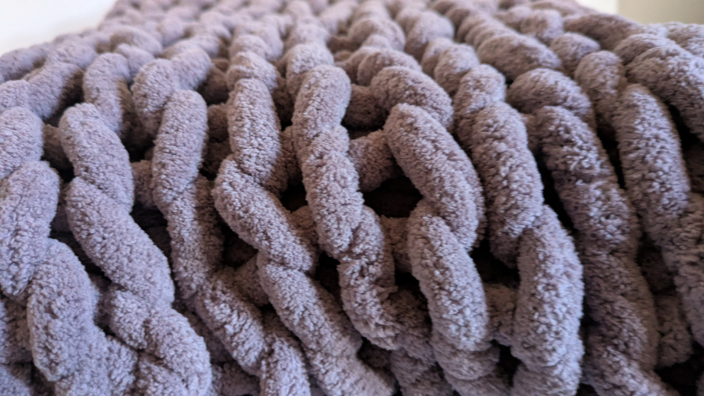 Dusty Purple Chunky Knit Blanket